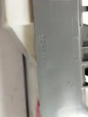 Peça sobressalente para automóvel em segunda mão botão / interruptor elevador vidro dianteiro esquerdo por toyota auris active referências oem iam 192835  