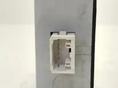 Second-hand car spare part electronic module for toyota corolla (e12) 2.0 d-4d linea sol berlina oem iam references 73662712  