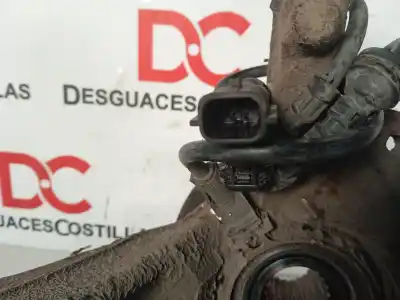 Peça sobressalente para automóvel em segunda mão manga de eixo dianteira direita por renault clio iii 20 aniversario referências oem iam 8200345945  