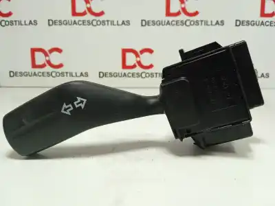 Peça sobressalente para automóvel em segunda mão comutador de piscas  por ford focus berlina (cap) ambiente (d) referências oem iam 17d940a  