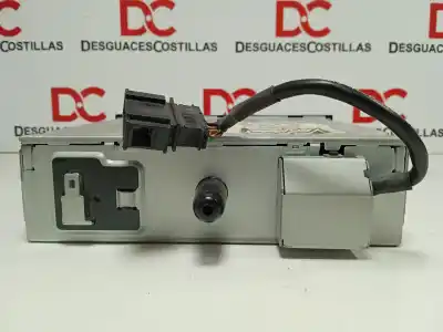 Second-hand car spare part audio system / radio cd for volkswagen passat b6 variant (3c5) 2.0 tdi 16v oem iam references 3c0035110a  