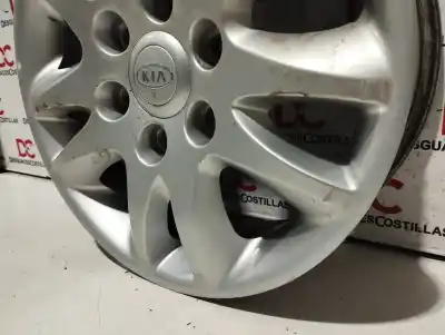 Pezzo di ricambio per auto di seconda mano cerchione in lega per kia carnival 2.9 crdi vgt ex 185 cv / 136 kw riferimenti oem iam 529104d250  