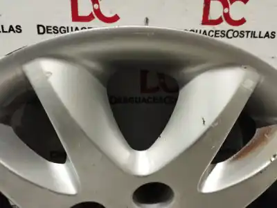 Pezzo di ricambio per auto di seconda mano cerchione in lega per kia carnival 2.9 crdi vgt ex 185 cv / 136 kw riferimenti oem iam 529104d250  