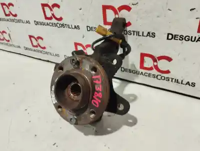 Peça sobressalente para automóvel em segunda mão manga de eixo dianteira direita por renault clio ii fase ii (b/cb0) authentique referências oem iam 8200207313