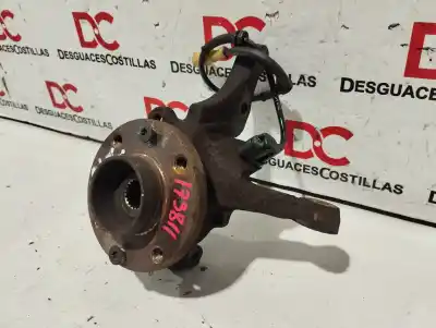 Second-hand car spare part front left knuckle for renault clio ii fase ii (b/cb0) authentique oem iam references 8200207307  