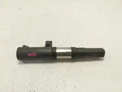Second-hand car spare part ignition coil for renault megane ii berlina 5p dynamique oem iam references 8200765882 0986221045 7700875000
