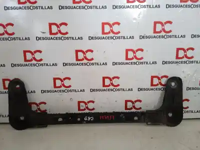 Second-hand car spare part lower cross member for renault clio iii 20 aniversario oem iam references 8200537419  