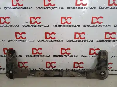 Second-hand car spare part lower cross member for renault clio iii 20 aniversario oem iam references 8200537419  