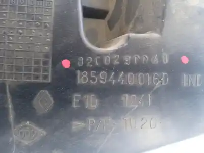 Second-hand car spare part rear decorative moulding for renault clio iii exception oem iam references 8200290041  