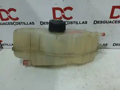 Second-hand car spare part coolant expansion tank for renault clio iii exception oem iam references 7701477290  