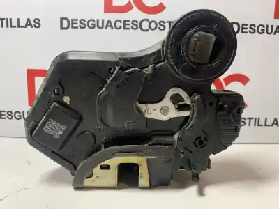 Peça sobressalente para automóvel em segunda mão fechadura da porta traseira esquerda por toyota corolla (_e12_) 1.4 d (nde120_) referências oem iam   