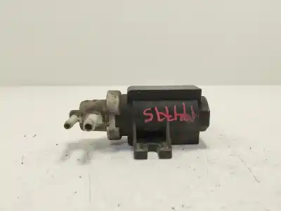 Peça sobressalente para automóvel em segunda mão BOMBA DE AR SECUNDÁRIA por VOLKSWAGEN PASSAT B5 (3B2)  Referências OEM IAM 1H0906627  