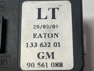 Peça sobressalente para automóvel em segunda mão botão / interruptor elevador vidro dianteiro esquerdo por opel zafira a elegance referências oem iam 13363201  90561088