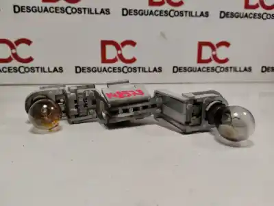 Recambio de automóvil de segunda mano de PORTALAMPARAS para VOLVO V50 FAMILIAR  referencias OEM IAM 281220  