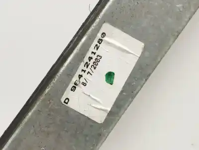 Second-hand car spare part passenger side right window regulator for citroen c2 vtr oem iam references 9641241280  