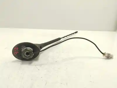 Автозапчастина б/у антена база для seat ibiza (6j5) reference посилання на oem iam 6j0035501  