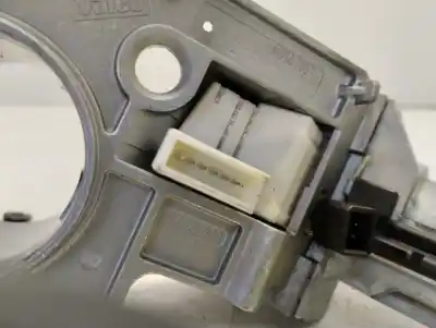 Second-hand car spare part IGNITION SWITCH for OPEL ASTRA GTC  OEM IAM references 16105M207A  