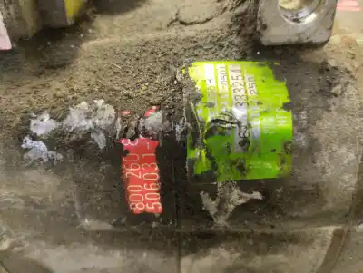 Peça sobressalente para automóvel em segunda mão compressor de ar condicionado a/a a/c por audi a4 berlina (b5) 1.8 referências oem iam 8d0260805  