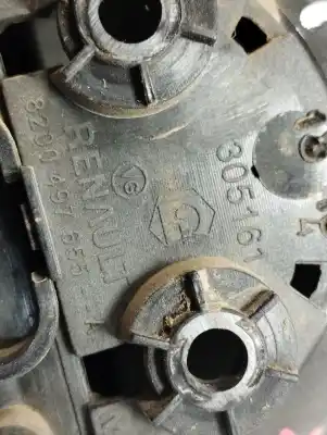 Peça sobressalente para automóvel em segunda mão puxador exterior traseiro direito por renault kangoo profesional referências oem iam 8200497655