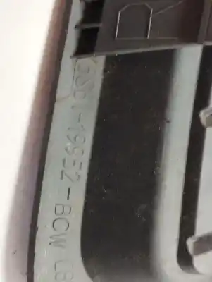 Автозапчастина б/у решіта переднього бампера для FORD FIESTA (CBK) Fun Посилання на OEM IAM 6S6119952  