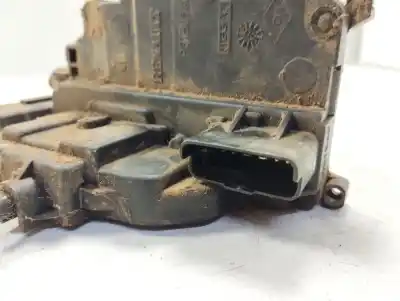 Peça sobressalente para automóvel em segunda mão fechadura da porta traseira esquerda por renault kangoo profesional referências oem iam 8200497672  