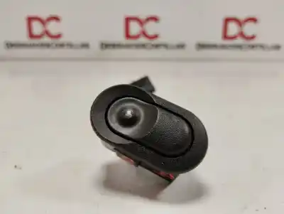 Peça sobressalente para automóvel em segunda mão botão / interruptor elevador vidro traseiro direito por opel vectra b berlina básico (1999->) referências oem iam 