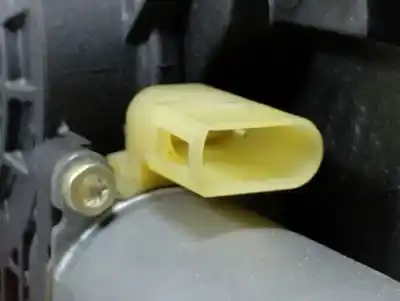 Second-hand car spare part passenger side right window regulator for ford fusion (cbk) ambiente oem iam references 