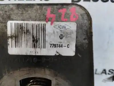 Piesă de schimb auto la mâna a doua racitor de ulei de motor termoflot pentru renault kangoo profesional referințe oem iam 8200779744