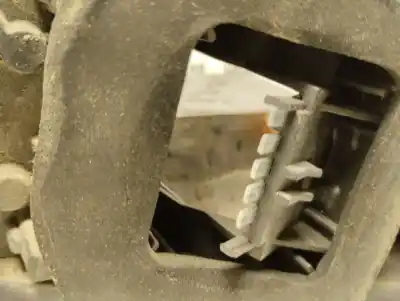 Pezzo di ricambio per auto di seconda mano portalampada per opel corsa d cosmo riferimenti oem iam 93189103  