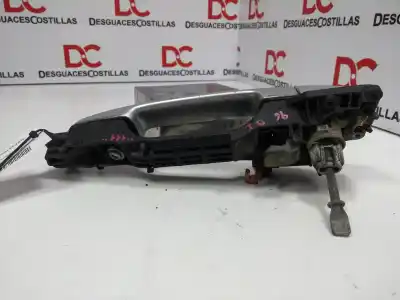 Pezzo di ricambio per auto di seconda mano maniglia esterna anteriore sinistra per toyota corolla (e12) 2.0 d-4d linea terra berlina riferimenti oem iam   