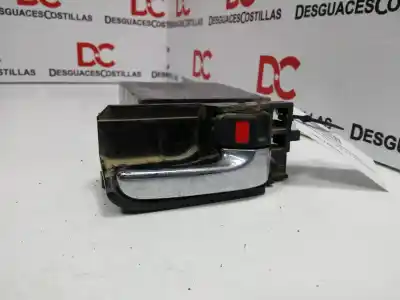 Pezzo di ricambio per auto di seconda mano maniglia interna posteriore destra per toyota corolla (e12) 2.0 d-4d linea terra berlina riferimenti oem iam 