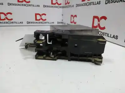 Second-hand car spare part interior right rear handle for toyota corolla (e12) 2.0 d-4d linea terra berlina oem iam references   