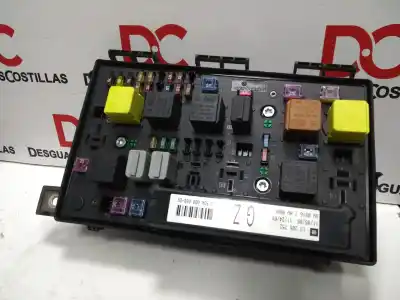 Second-hand car spare part fuse box unit for opel astra h berlina essentia oem iam references 13206752