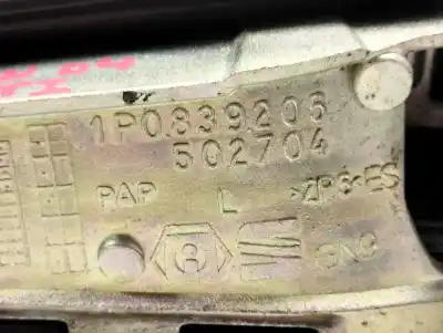 Peça sobressalente para automóvel em segunda mão puxador exterior traseiro esquerdo por seat leon (1p1) reference referências oem iam 1p0839205  