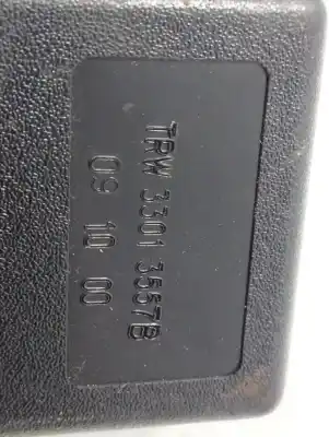 Автозапчасти б/у центральный задний ремень безопасности за opel corsa c furgoneta/hatchback (x01) 1.7 di 16v (f08, w5l) ссылки oem iam 33013557b  