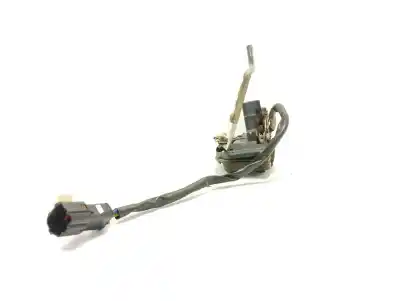 Second-hand car spare part left front door lock for kia carens ii monospace (fj) 2.0 crdi oem iam references   