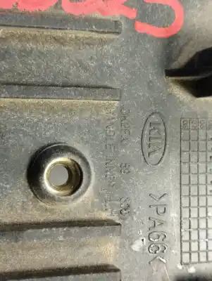 Second-hand car spare part interior left front handle for kia carens ii monospace (fj) 2.0 crdi oem iam references  Second-hand car spare part interior left front handle for kia carens ii monospace (fj) 2.0 crdi oem iam references