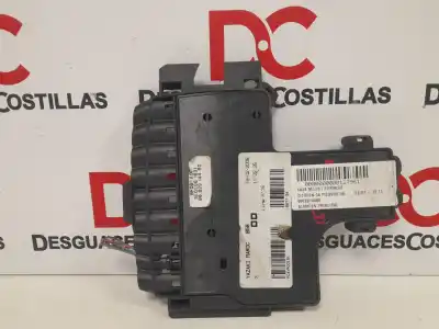 Pezzo di ricambio per auto di seconda mano scatola relè/fusibili per citroen c4 picasso sx riferimenti oem iam 9662914480  