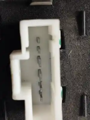 Second-hand car spare part lampholder for citroen c3 exclusive oem iam references   