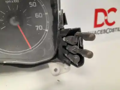 Peça sobressalente para automóvel em segunda mão quadrante por fiat panda (169) 1.2 8v dynamic referências oem iam 51711239 51711239790271 // 555000460104 5030000480900 // c141