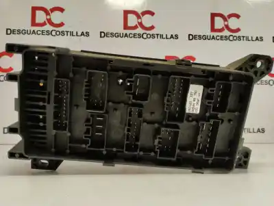 Peça sobressalente para automóvel em segunda mão caixa de fusíveis e relés por kia carnival ii (gq) 2.9 crdi referências oem iam 0k53h66760