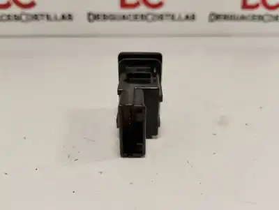 Peça sobressalente para automóvel em segunda mão trocar por toyota auris luna+ referências oem iam 15c032