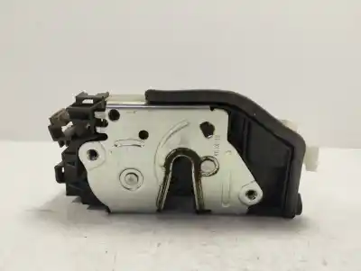 Second-hand car spare part left front door lock for bmw x1 (e84) sdrive 18d oem iam references 51217229461  