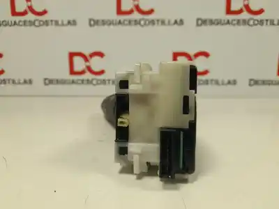 Peça sobressalente para automóvel em segunda mão comutador de piscas  por nissan note (e11e) acenta referências oem iam 6322sn  14425