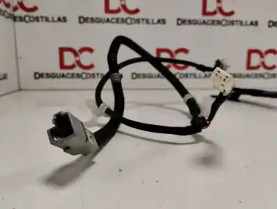 Peça sobressalente para automóvel em segunda mão cinto de segurança dianteiro direito por toyota auris luna+ referências oem iam 236665