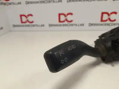 Peça sobressalente para automóvel em segunda mão COMUTADOR DE PISCAS  por AUDI A4 BERLINA (8E)  Referências OEM IAM 8E0953513A  