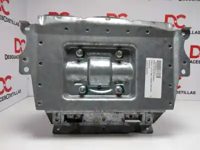 Pezzo di ricambio per auto di seconda mano air bag anteriore destro per renault clio ii fase ii (b/cb0) base authentique 82 cv / 60 kw riferimenti oem iam 8200432124  