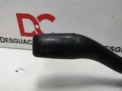 Pezzo di ricambio per auto di seconda mano  per AUDI A4 B6 (8E2)  Riferimenti OEM IAM 8E0953513A  
