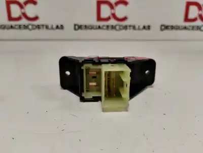 Pezzo di ricambio per auto di seconda mano comando alzacristalli posteriori destro per hyundai kona (os, ose, osi) 1.0 t-gdi riferimenti oem iam 3k552b1200