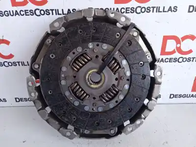 Pièce détachée automobile d'occasion KIT D'EMBRAYAGE pour TOYOTA AURIS  Références OEM IAM 321007710  